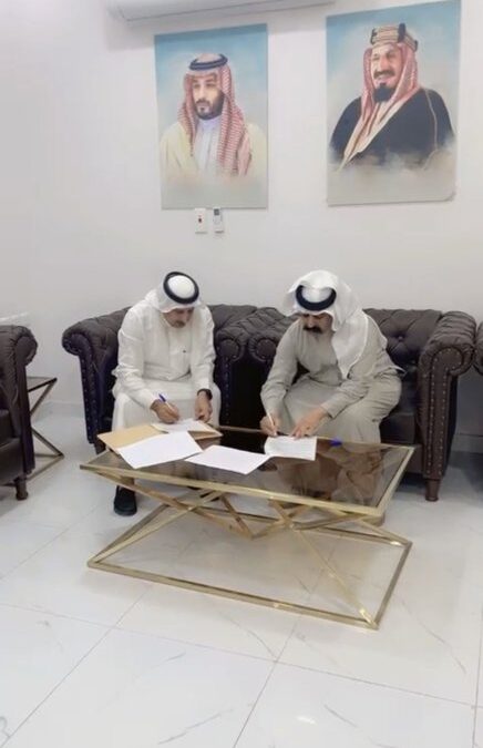 توقيع اتفاقيه تعاون بين الشركة نيوبلانت والجمعية التعاونية الزراعية غرب نجران